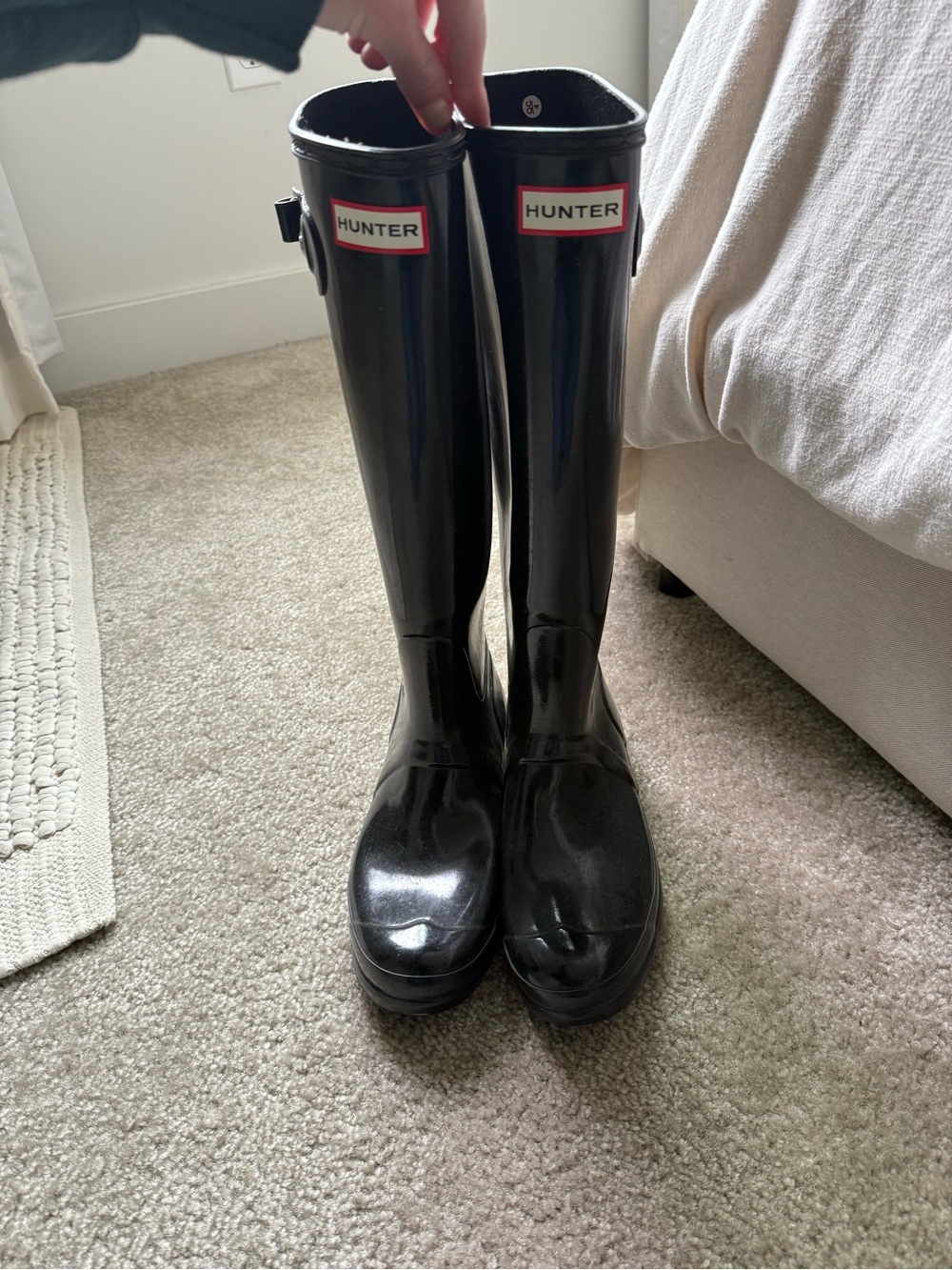 Hunter Black Gloss Knee-High Rain Boots Women’s Size 8